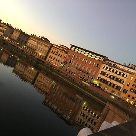 Апартаменты Cozy Santa Maria Novella Uffizi Duomo 2Beds-2Baths Флоренция Экстерьер фото