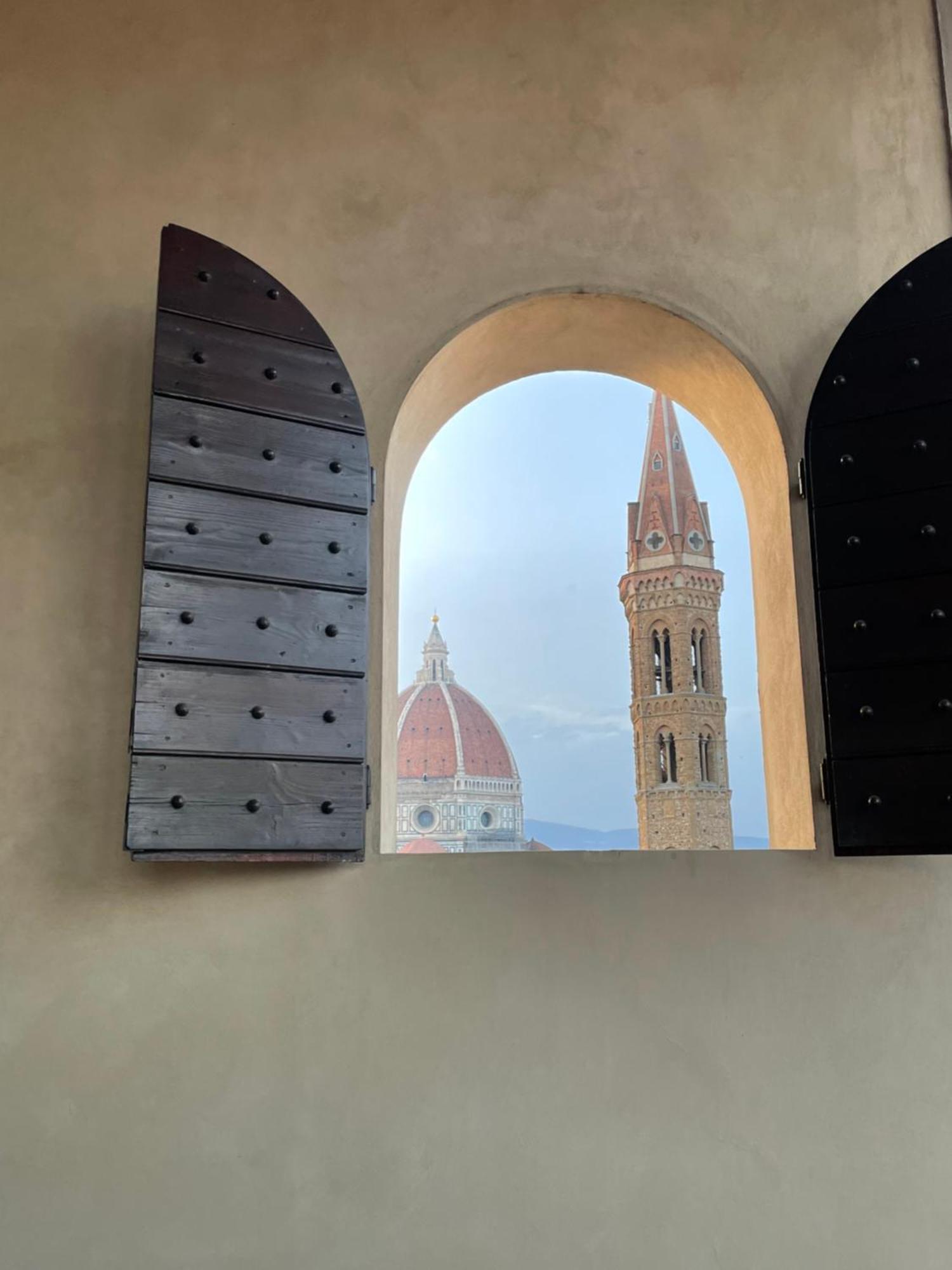 Апартаменты Cozy Santa Maria Novella Uffizi Duomo 2Beds-2Baths Флоренция Экстерьер фото
