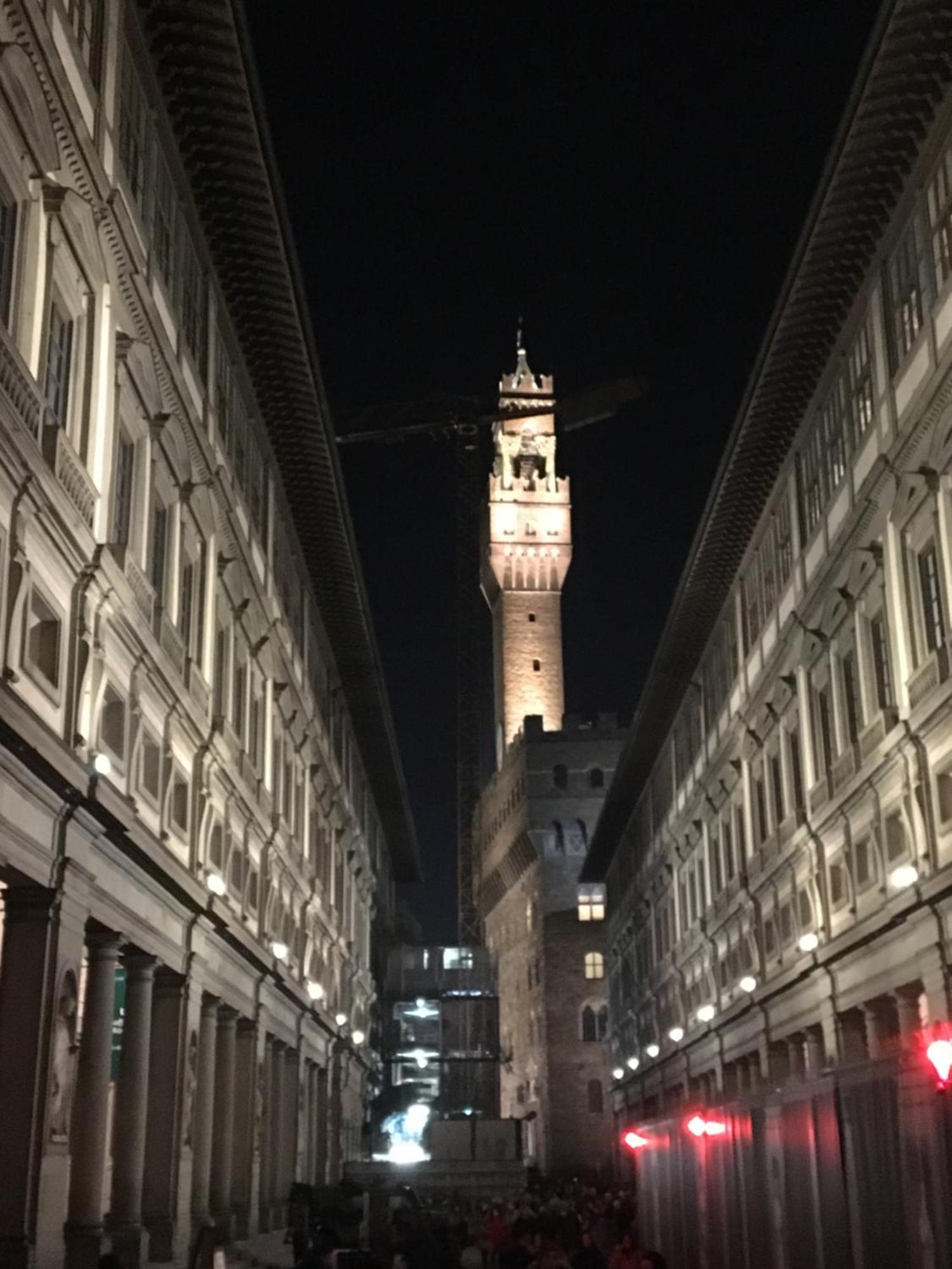 Апартаменты Cozy Santa Maria Novella Uffizi Duomo 2Beds-2Baths Флоренция Экстерьер фото