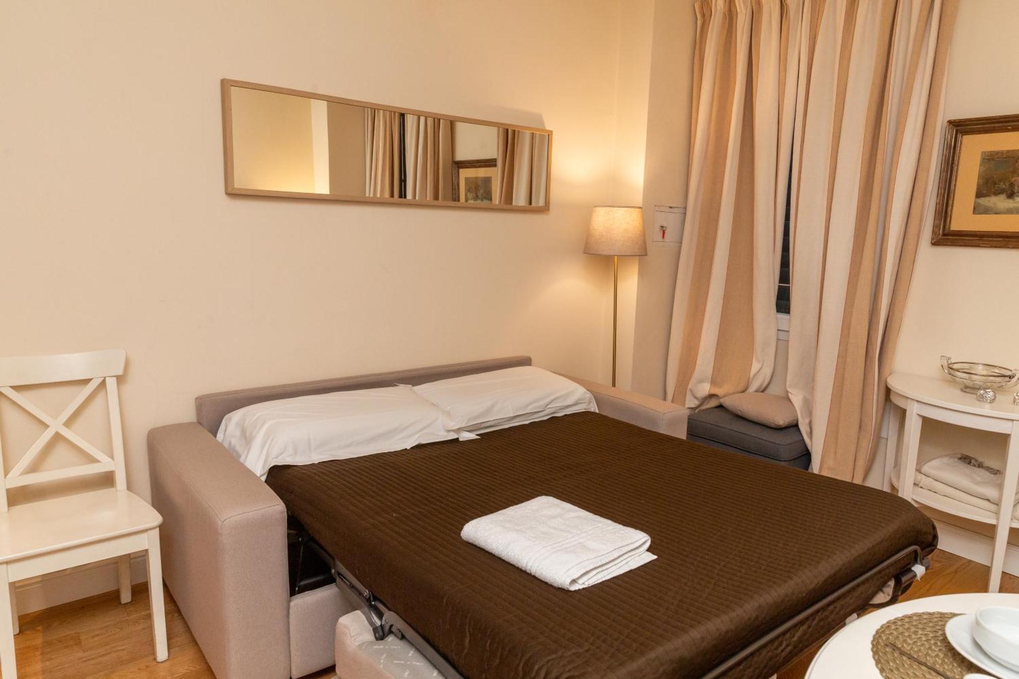 Апартаменты Cozy Santa Maria Novella Uffizi Duomo 2Beds-2Baths Флоренция Экстерьер фото