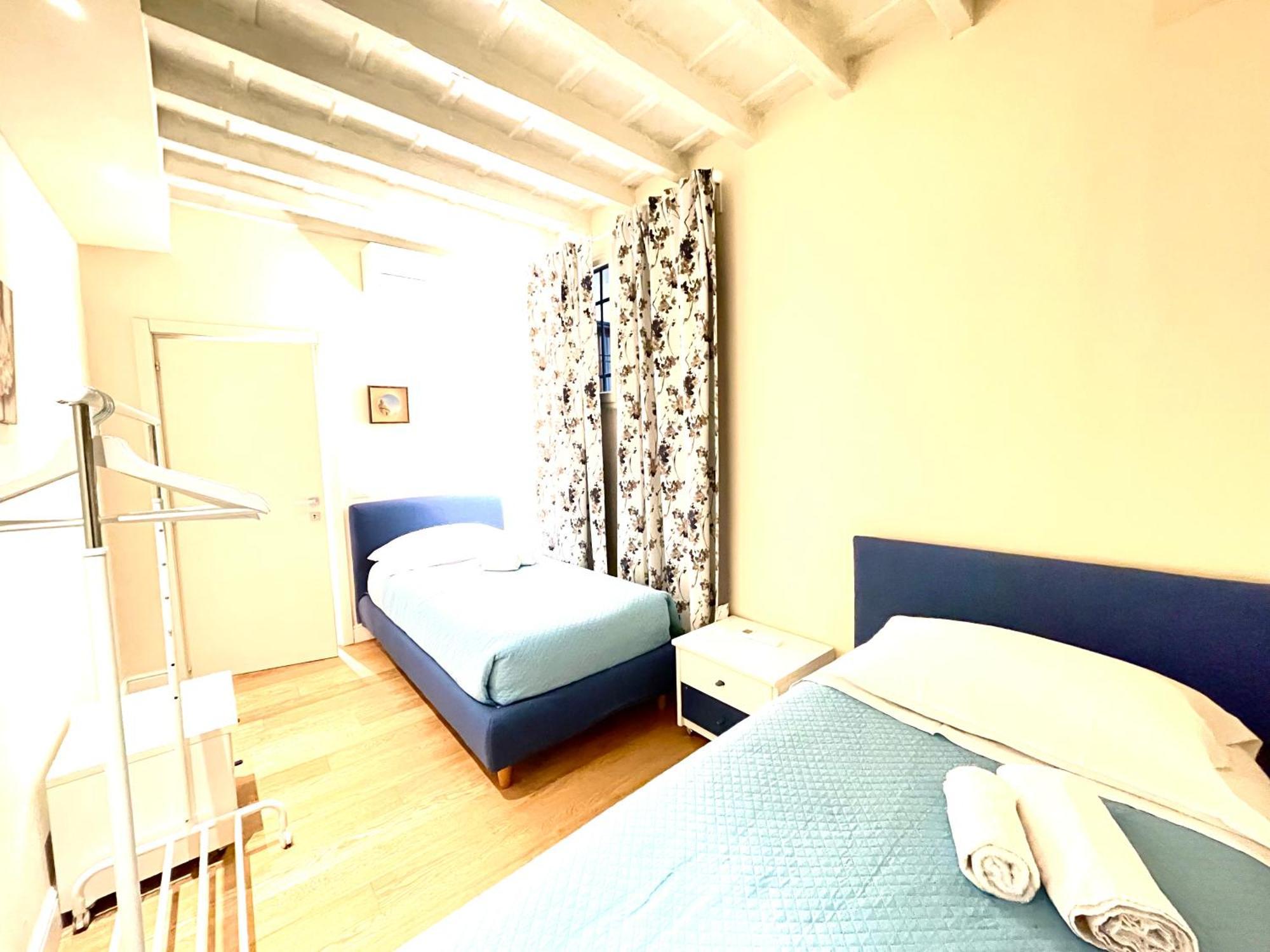 Апартаменты Cozy Santa Maria Novella Uffizi Duomo 2Beds-2Baths Флоренция Экстерьер фото
